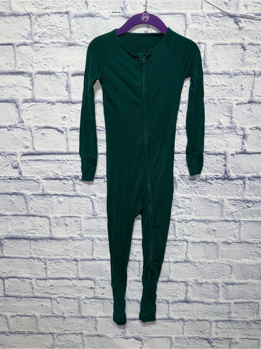 Little Sleepies Emerald  Zippy. It is a popular, gender-neutral baby and toddler